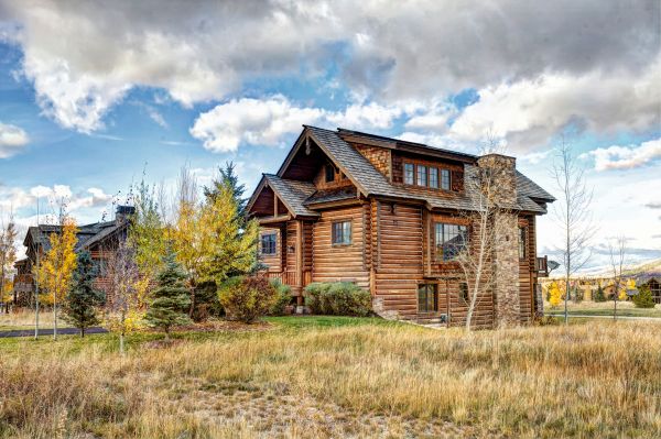 Cabin Landscaping in Greenville